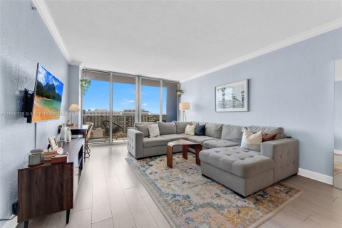 Copropriété à vendre à Miami Beach, Floride: 1 chambre, 84.08 m2 № 1944589 - photo 4