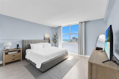 Copropriété à vendre à Miami Beach, Floride: 1 chambre, 84.08 m2 № 1944589 - photo 7