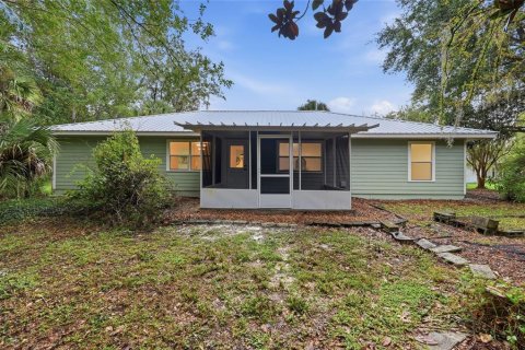 House in Gainesville, Florida 4 bedrooms, 148.27 sq.m. № 2406251 - photo 23