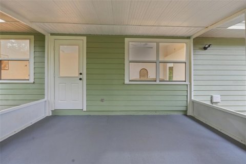 House in Gainesville, Florida 4 bedrooms, 148.27 sq.m. № 2406251 - photo 21
