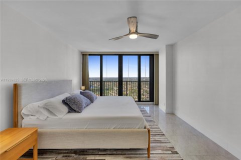 Condo in Hollywood, Florida, 1 bedroom  № 1997494 - photo 16