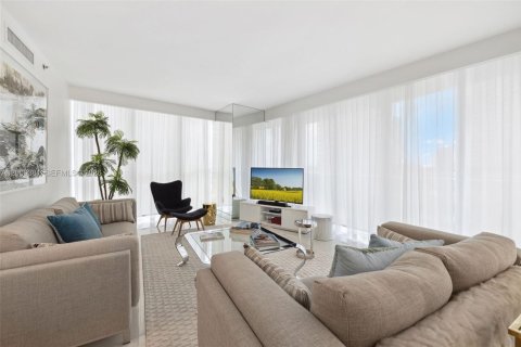 Купить кондоминиум в Майами, Флорида 3 спальни, 183.67м2, № 2090620 - фото 11