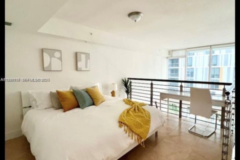 Copropriété à louer à Miami, Floride: 1 chambre, 91.69 m2 № 2063475 - photo 7