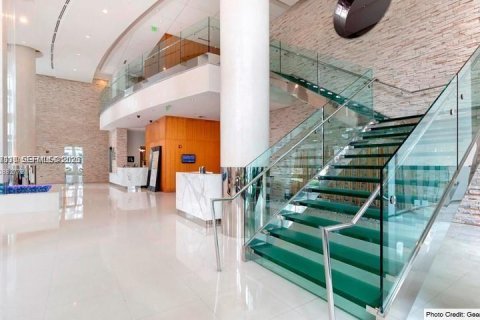 Copropriété à louer à Miami, Floride: 1 chambre, 91.69 m2 № 2063475 - photo 14