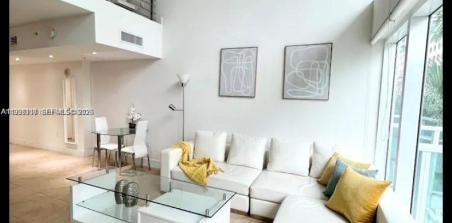 Condo à Miami, Floride, 1 chambre  № 2063475