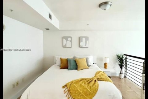 Copropriété à louer à Miami, Floride: 1 chambre, 91.69 m2 № 2063475 - photo 6