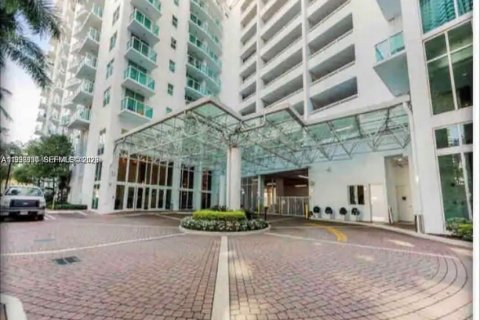 Copropriété à louer à Miami, Floride: 1 chambre, 91.69 m2 № 2063475 - photo 25