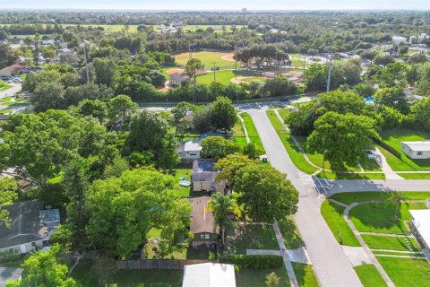 House in Deltona, Florida 2 bedrooms, 80.64 sq.m. № 1873522 - photo 27