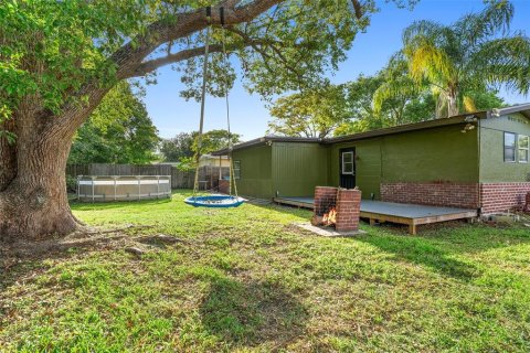 House in Deltona, Florida 2 bedrooms, 80.64 sq.m. № 1873522 - photo 22