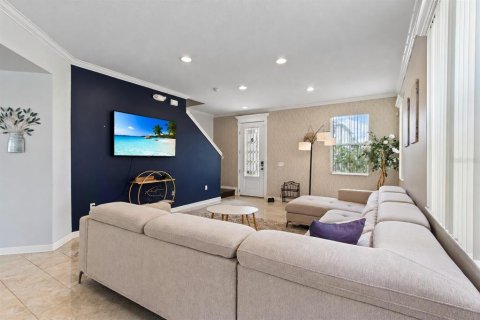 Villa ou maison à vendre à Davenport, Floride: 4 chambres, 236.9 m2 № 2420188 - photo 3