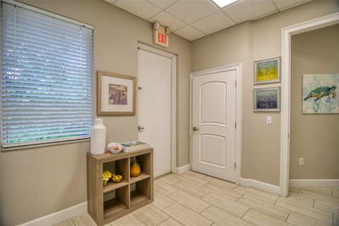 Propiedad comercial en venta en Bradenton, Florida, 141.68 m2 № 1917823 - foto 21