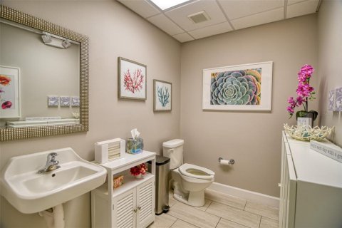 Propiedad comercial en venta en Bradenton, Florida, 141.68 m2 № 1917823 - foto 23