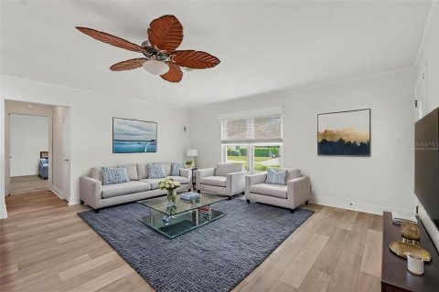 Copropriété à vendre à Seminole, Floride: 2 chambres, 120.77 m2 № 2258286 - photo 29