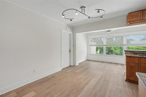 Copropriété à vendre à Seminole, Floride: 2 chambres, 120.77 m2 № 2258286 - photo 25