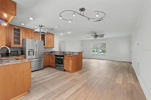 Copropriété à vendre à Seminole, Floride: 2 chambres, 120.77 m2 № 2258286 - photo 27