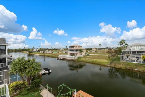Villa ou maison à vendre à Hernando Beach, Floride: 3 chambres, 183.57 m2 № 2412624 - photo 21