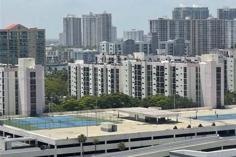 Кондоминиум с 1 спальней в Санни-Айлс-Бич, Флорида № 2005582