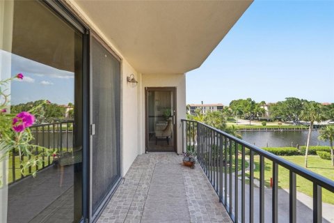 Condo in Punta Gorda, Florida, 1 bedroom  № 2197695 - photo 27