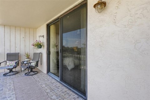 Condo in Punta Gorda, Florida, 1 bedroom  № 2197695 - photo 23
