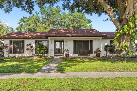 House in Orlando, Florida 3 bedrooms, 237.83 sq.m. № 1854007 - photo 1