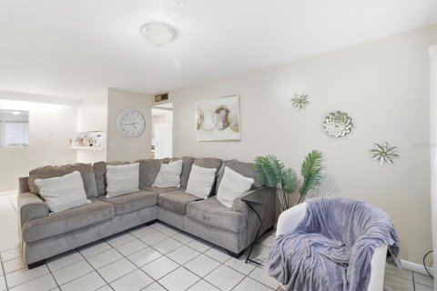 Condominio en venta en Orlando, Florida, 2 dormitorios, 87.7 m2 № 2237538 - foto 13