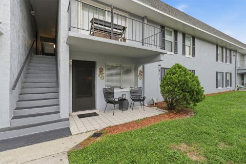 Condominio en venta en Orlando, Florida, 2 dormitorios, 87.7 m2 № 2237538 - foto 3