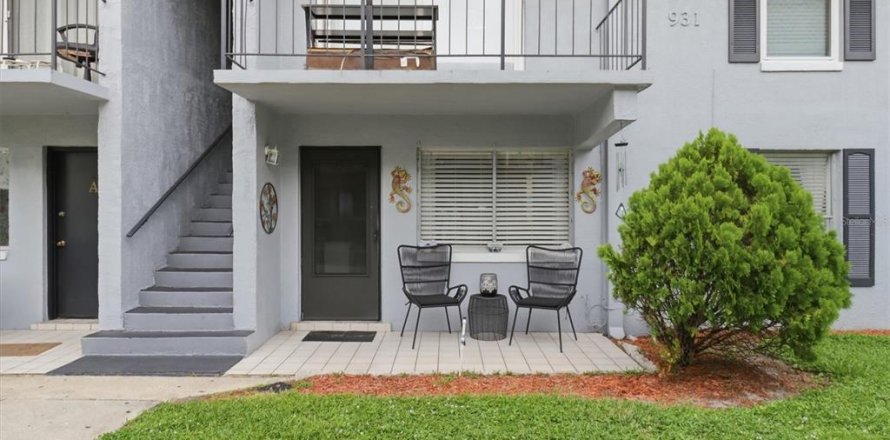 Condominio en Orlando, Florida, 2 dormitorios № 2237538