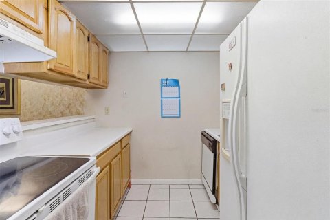 Condominio en venta en Orlando, Florida, 2 dormitorios, 87.7 m2 № 2237538 - foto 6