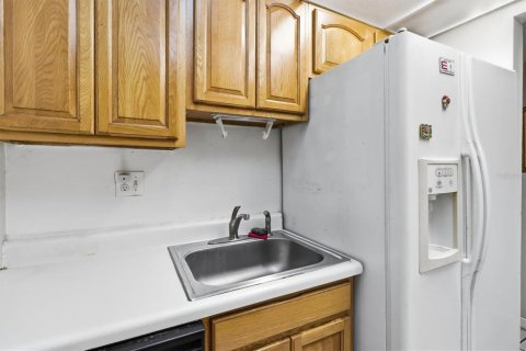 Condominio en venta en Orlando, Florida, 2 dormitorios, 87.7 m2 № 2237538 - foto 8