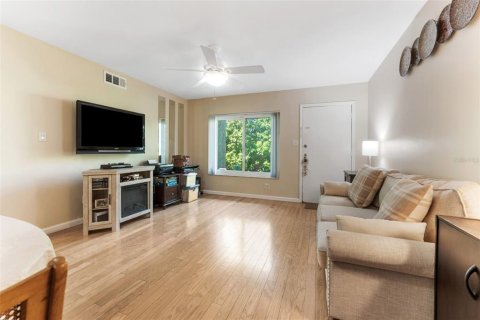 Condominio en venta en Largo, Florida, 2 dormitorios, 75.81 m2 № 1770111 - foto 9