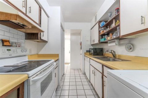 Condominio en venta en Largo, Florida, 2 dormitorios, 75.81 m2 № 1770111 - foto 15