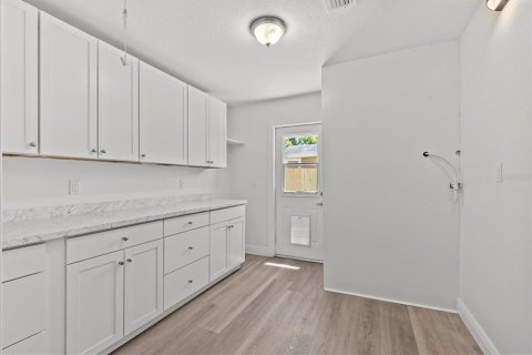 Villa ou maison à vendre à Tampa, Floride: 4 chambres, 154.4 m2 № 1847530 - photo 18