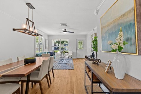 Villa ou maison à vendre à Tampa, Floride: 4 chambres, 154.4 m2 № 1847530 - photo 6
