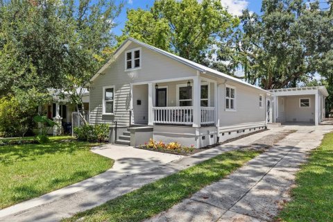 Villa ou maison à vendre à Tampa, Floride: 4 chambres, 154.4 m2 № 1847530 - photo 1