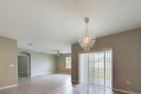 Casa en venta en Kissimmee, Florida, 4 dormitorios, 171.5 m2 № 2377529 - foto 15