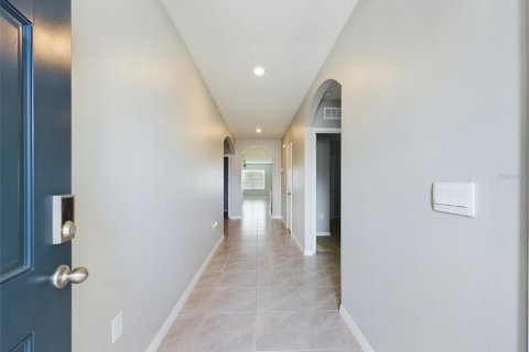 Casa en venta en Kissimmee, Florida, 4 dormitorios, 171.5 m2 № 2377529 - foto 3