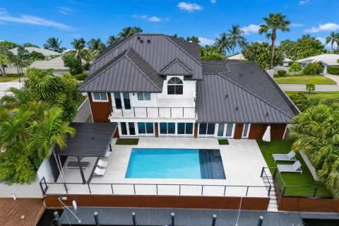 Casa en Fort Lauderdale, Florida 4 dormitorios, 380.34 m2 № 2369981