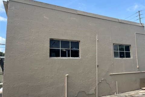 Commercial property in Brooksville, Florida 130.06 sq.m. № 621761 - photo 8