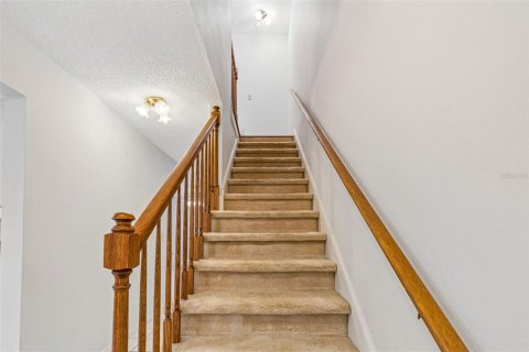 Townhouse in Largo, Florida 2 bedrooms, 115.94 sq.m. № 2203936 - photo 19