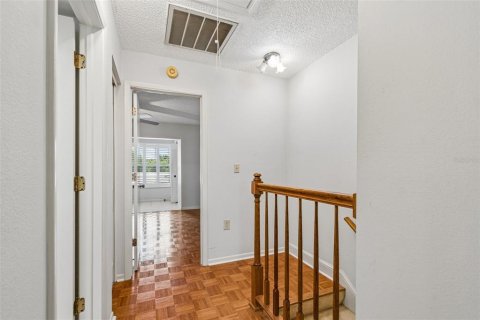 Townhouse in Largo, Florida 2 bedrooms, 115.94 sq.m. № 2203936 - photo 21