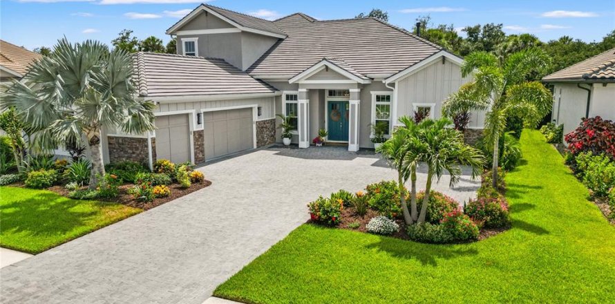House in Sarasota, Florida 4 bedrooms, 422.8 sq.m. № 2306294