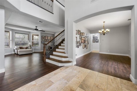 House in Ocoee, Florida 5 bedrooms, 391.68 sq.m. № 1907600 - photo 12