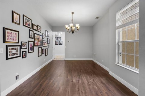 House in Ocoee, Florida 5 bedrooms, 391.68 sq.m. № 1907600 - photo 8