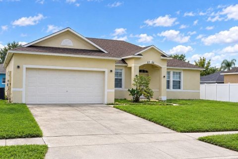 Villa ou maison à Kissimmee, Floride 4 chambres, 174.1 m2 № 2427243