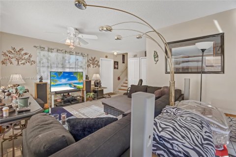 Condo in Homestead, Florida, 2 bedrooms  № 1704855 - photo 10