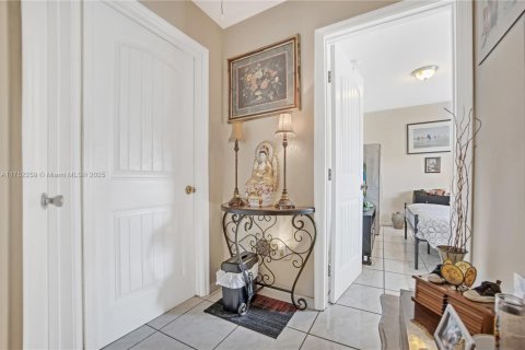 Condo in Homestead, Florida, 2 bedrooms  № 1704855 - photo 14