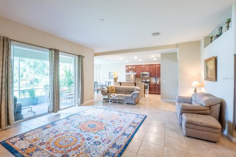 Casa en venta en Palm Coast, Florida, 3 dormitorios, 171.5 m2 № 2385617 - foto 4