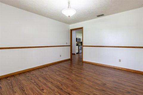 House in Ocala, Florida 3 bedrooms, 191.1 sq.m. № 1767107 - photo 10