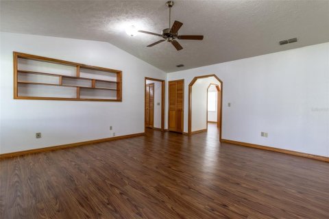 House in Ocala, Florida 3 bedrooms, 191.1 sq.m. № 1767107 - photo 14