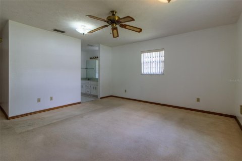 House in Ocala, Florida 3 bedrooms, 191.1 sq.m. № 1767107 - photo 26
